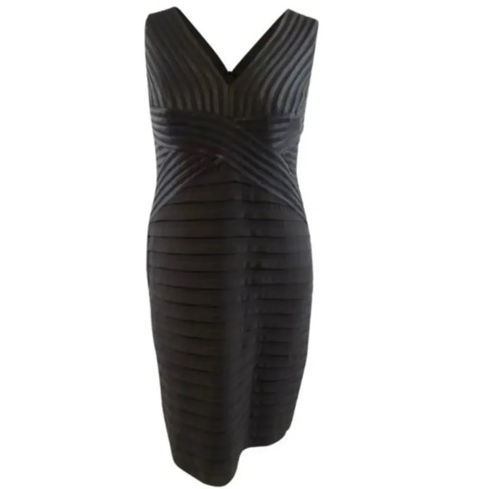 Betsy & Adam Bandage Detail Black Sheath Bodycon Dress NWT 22W - Picture 2 of 11